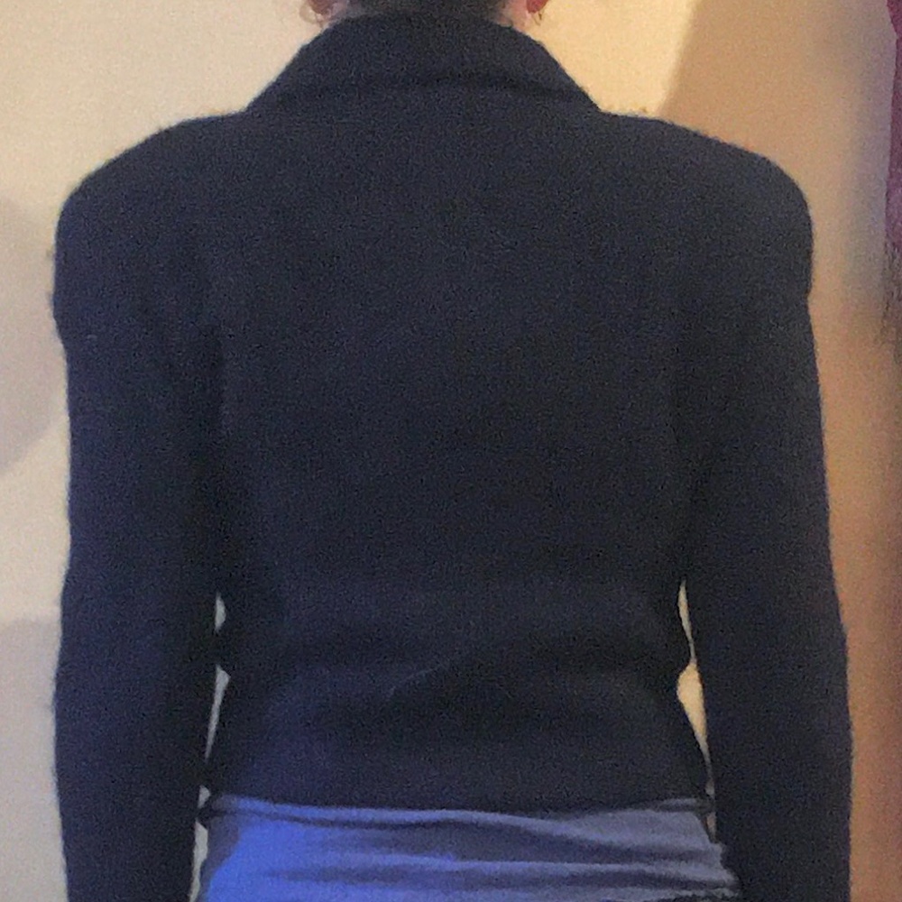 Chanel Jacket - Picture 8 of 8